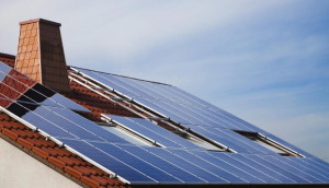 Solar-Panels-on-house-300x172